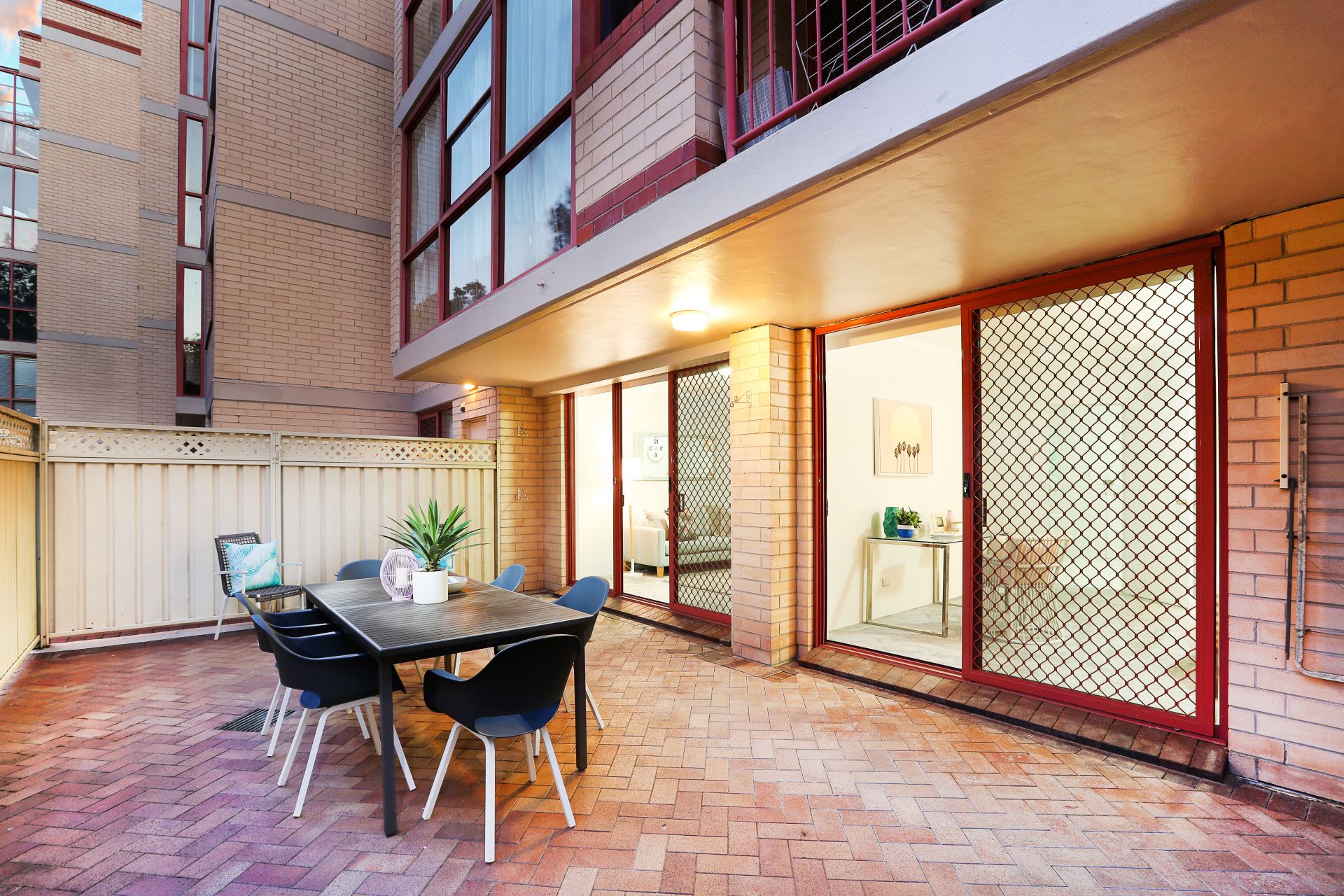 1/7-15 Jackson Avenue, Miranda, Miranda - Thumbnail 4