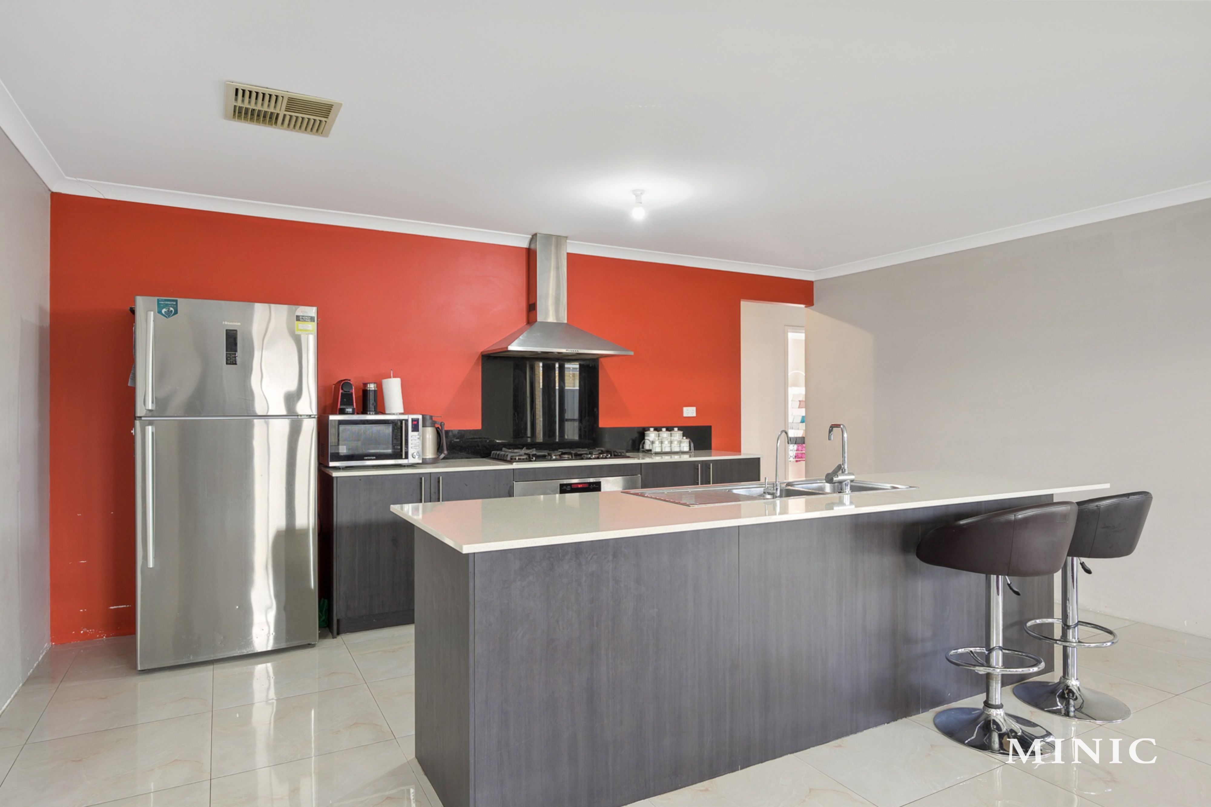 Real Estate For Sale 21 Strathclyde Circuit Champion Lakes , WA