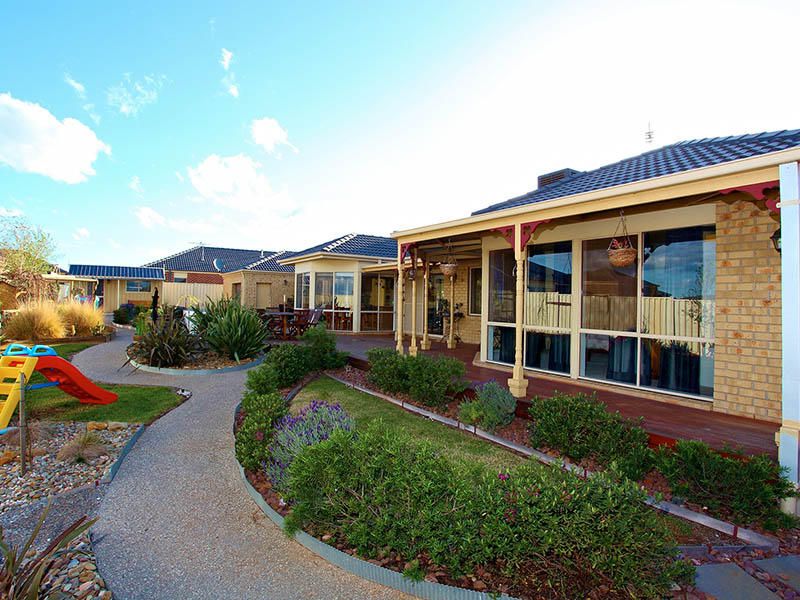 8 Osterley Close, Caroline Springs - Thumbnail 7