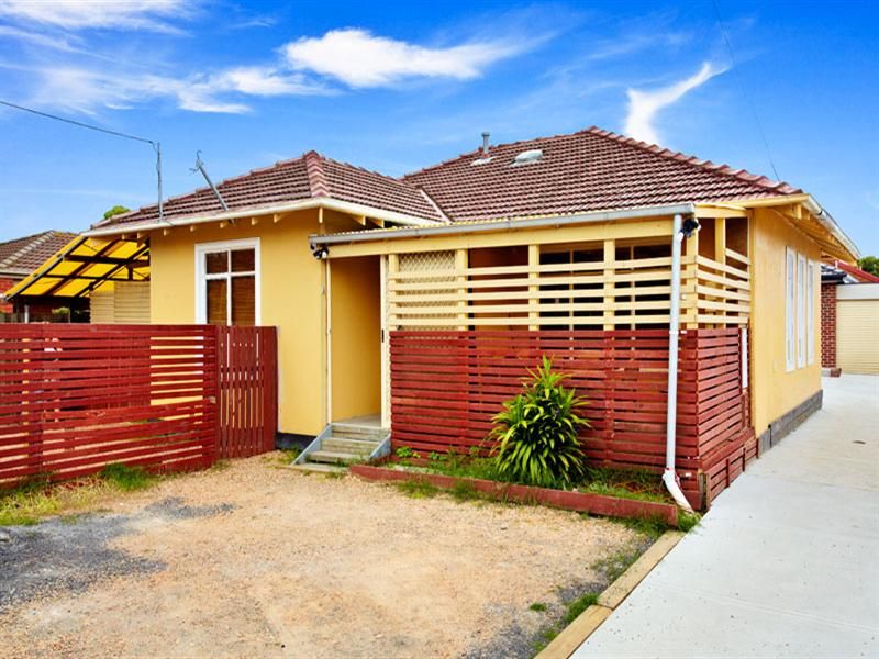 18 Oak Street, Preston