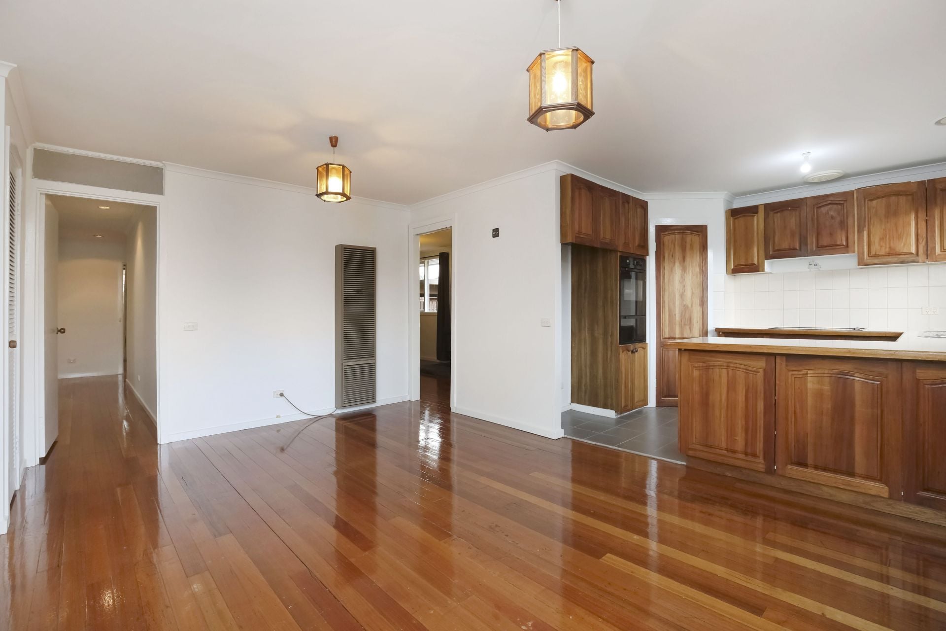 ***PRIME LOCATION & FRESHLY PAINTED ***   *Insp Wed 4th Jul @ 5:00pm*