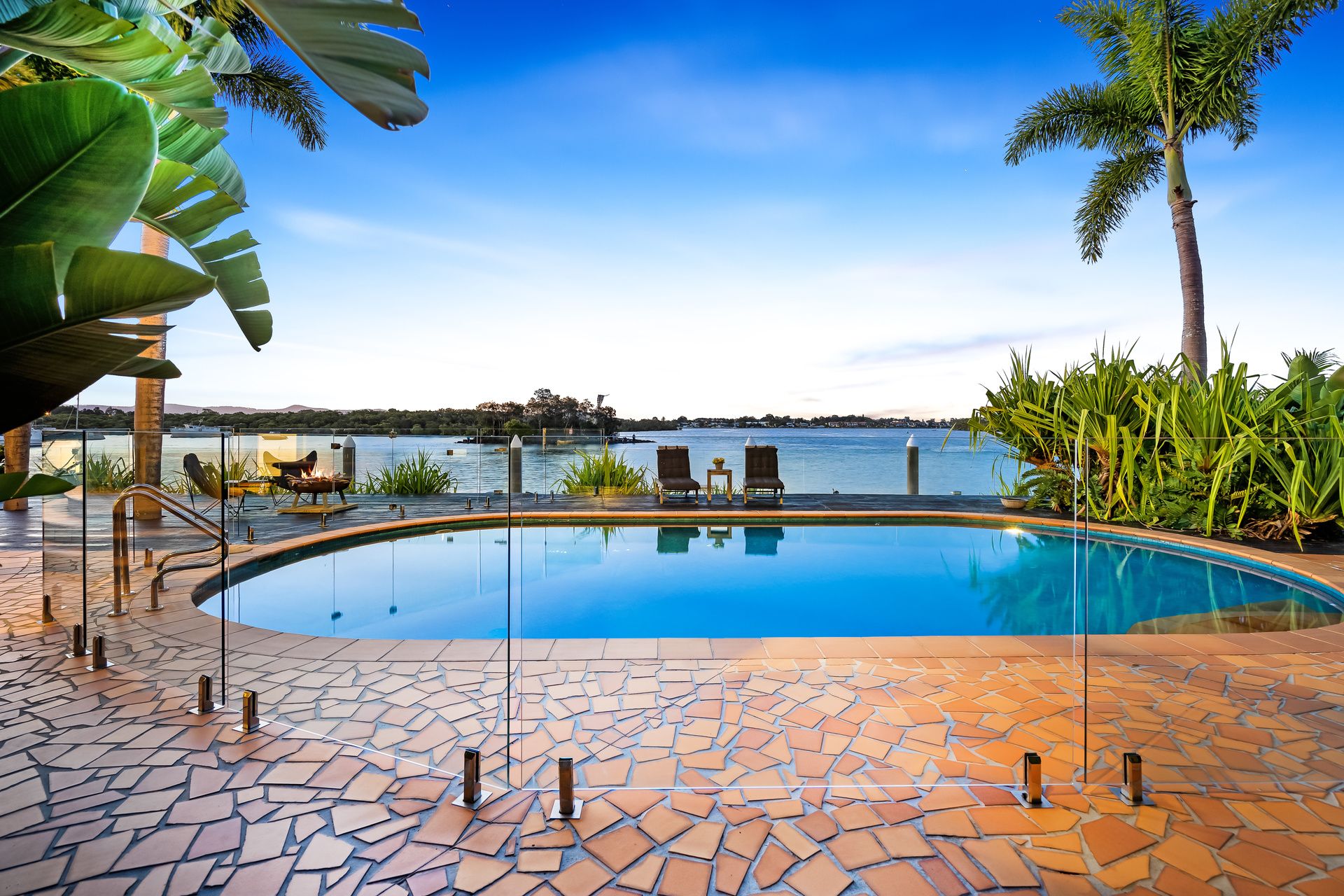 25 Hume Parade, Paradise Point - Thumbnail 6