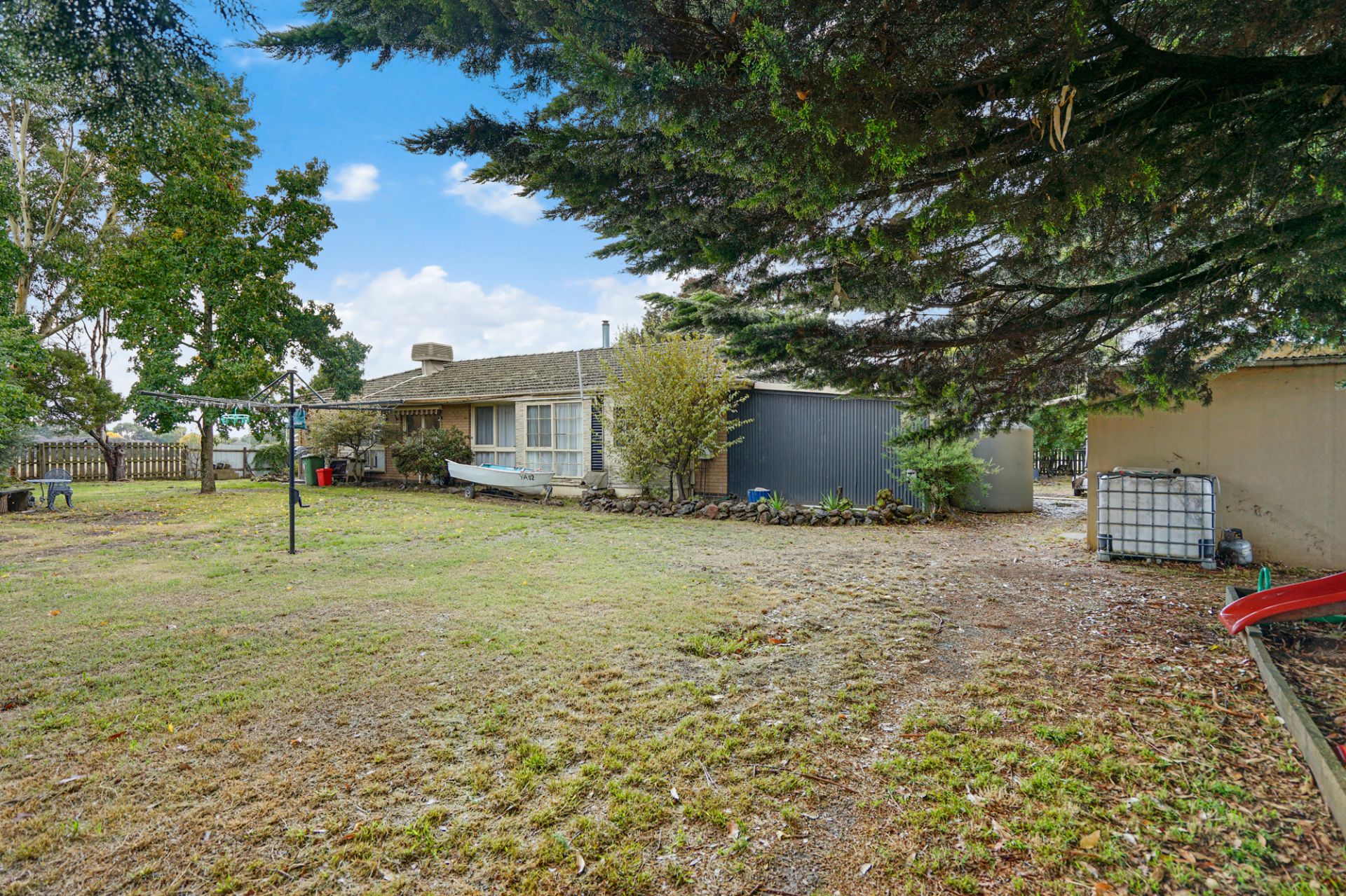 2020 Glenelg Highway, Scarsdale, Scarsdale - Thumbnail 2