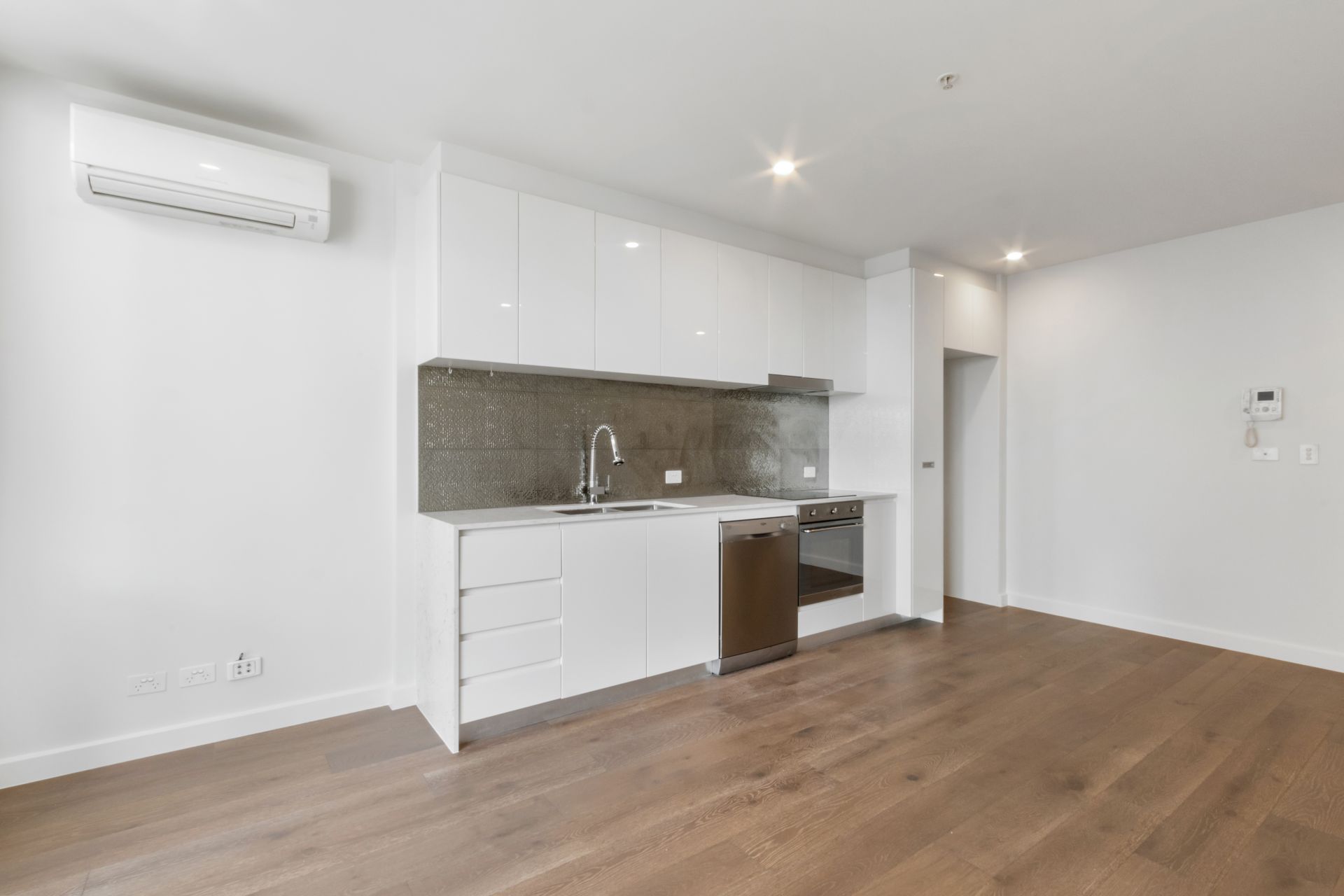 Stunning Apartment in the Heart of South Yarra
