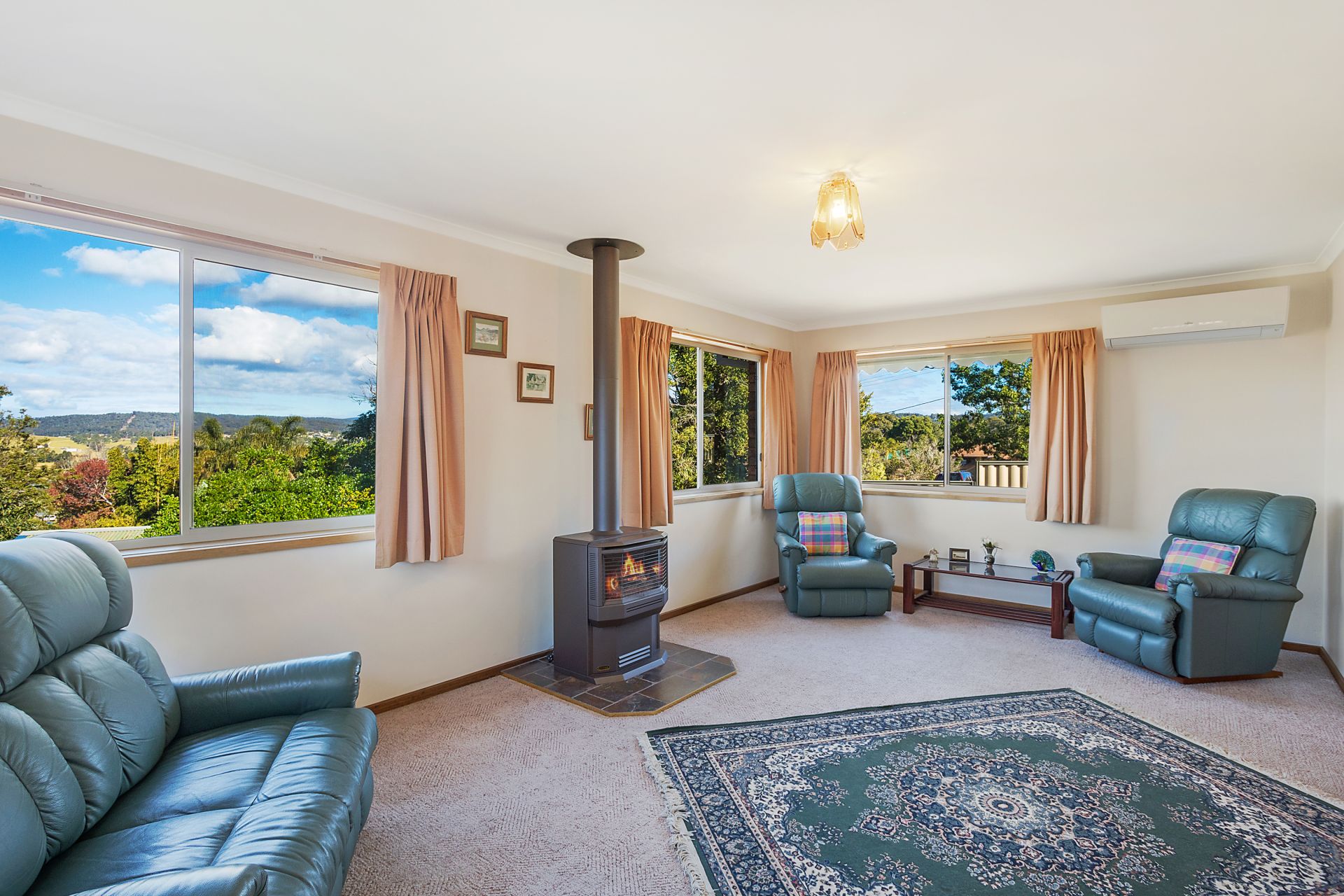 3/8 IVES STREET, Pambula