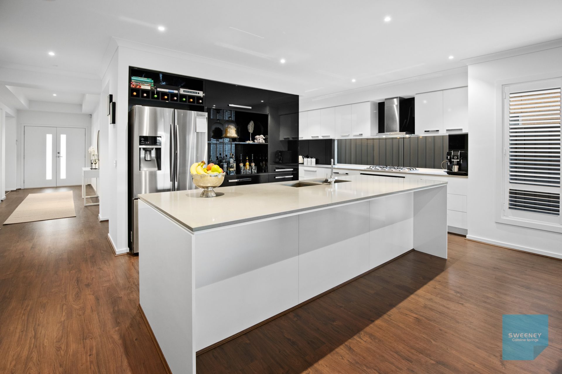 15 Moore Drive, Fraser Rise - Thumbnail 5