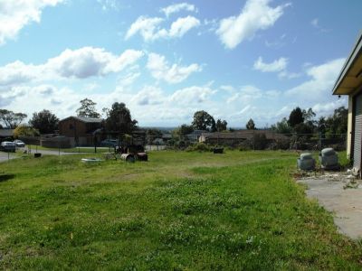 325 Fowler Road, Illawong