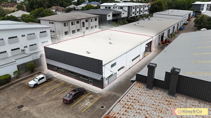 Yeerongpilly Warehouse for Lease 530sqm or 700sqm!