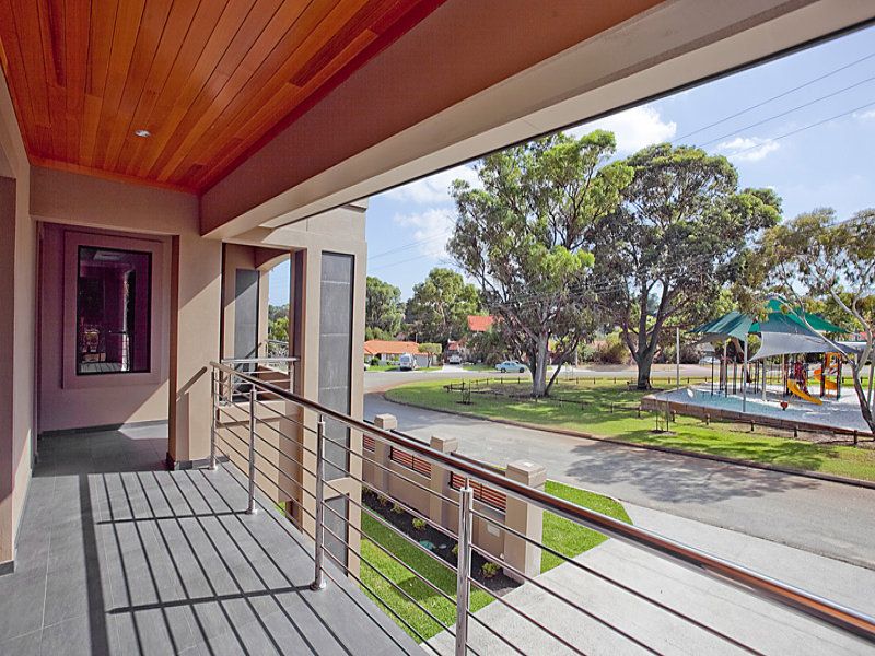 18A Porlock Way Karrinyup WA, Karrinyup - Thumbnail 7