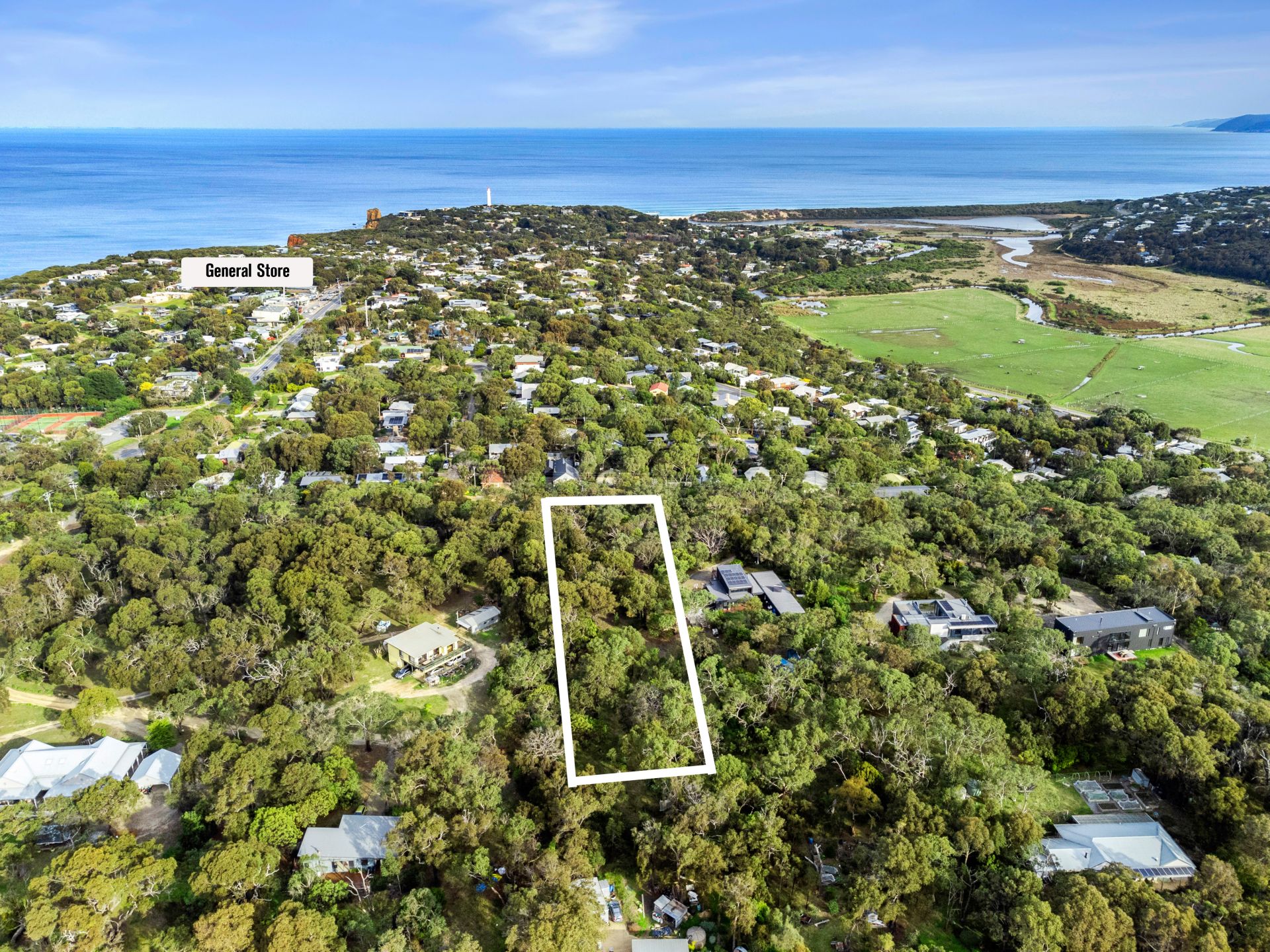 Real Estate For Sale 48 Aireys Street Aireys Inlet , VIC