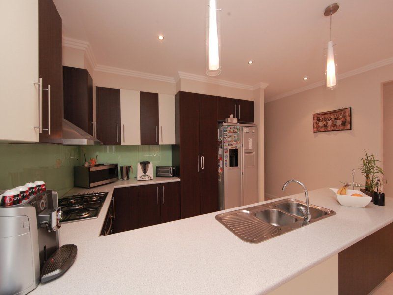 27 Carinya Crescent SOUTH MORANG, South Morang - Thumbnail 7