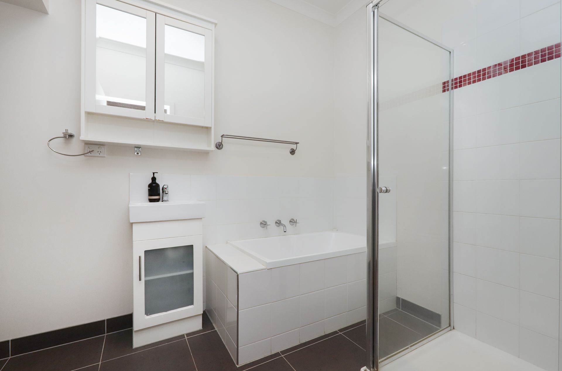 2/6 Baird Street Maidstone VIC, Maidstone - Thumbnail 8