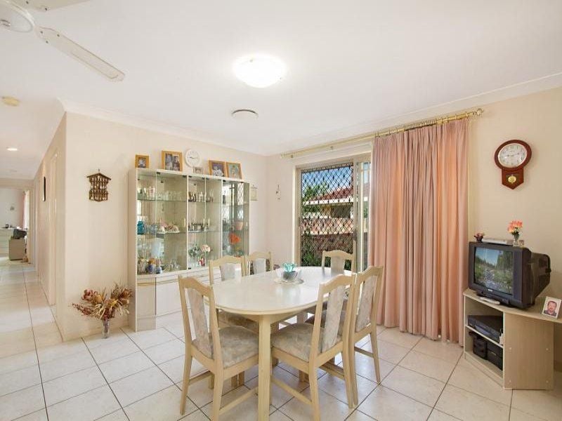 1/4 McGregor Crescent TWEED HEADS NSW, Tweed Heads - Thumbnail 5