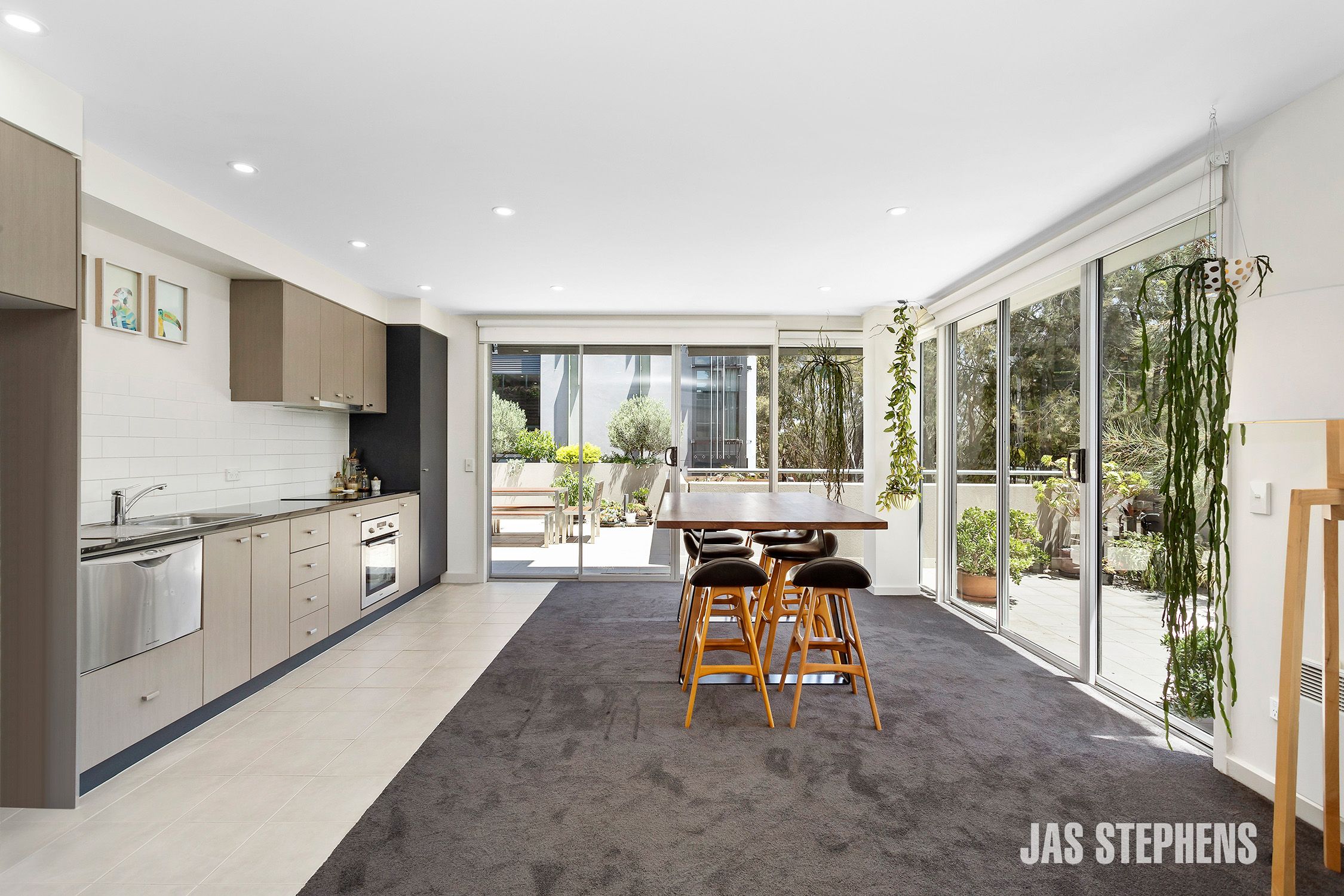 30/114 Mason Street Newport VIC, Newport - Thumbnail 2