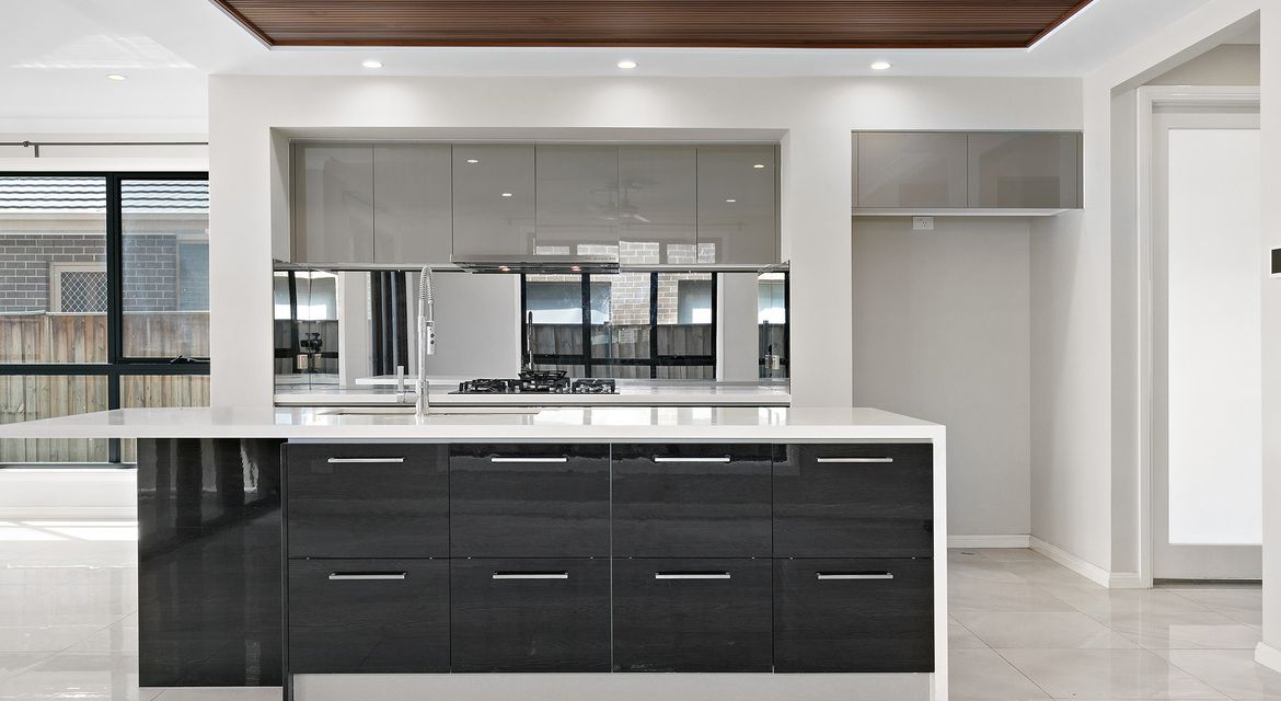 Colebee 44 Coronato Parade