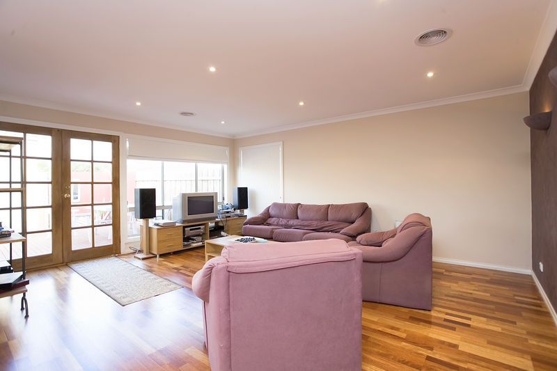 2 / 37-39 May Avenue, Altona Meadows - Thumbnail 4