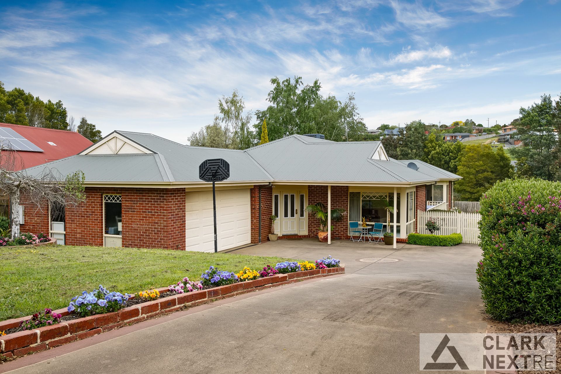 12 Dawson Drive, Warragul OBrien Real Estate