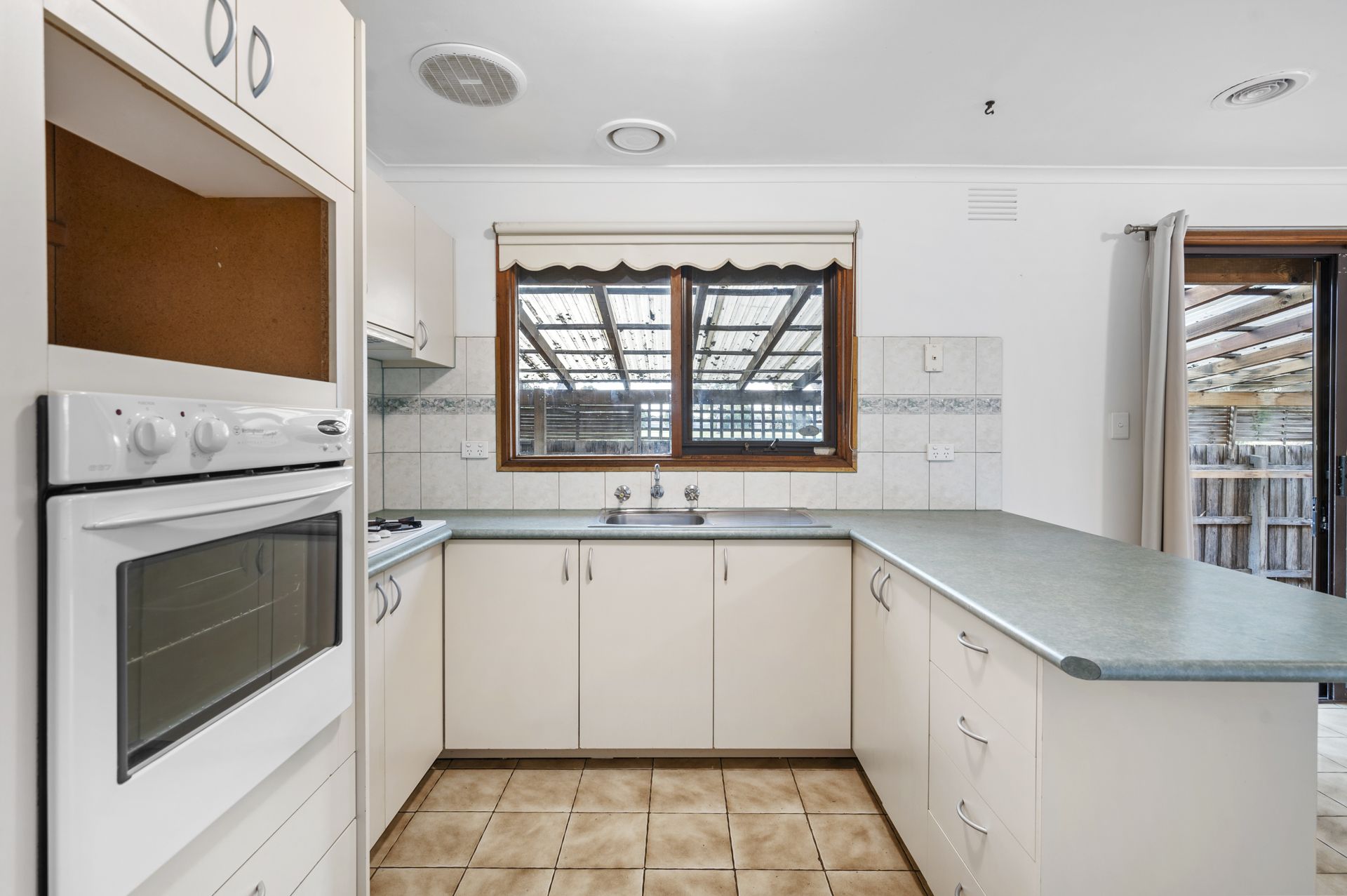 FAMILY-FRIENDLY HOME