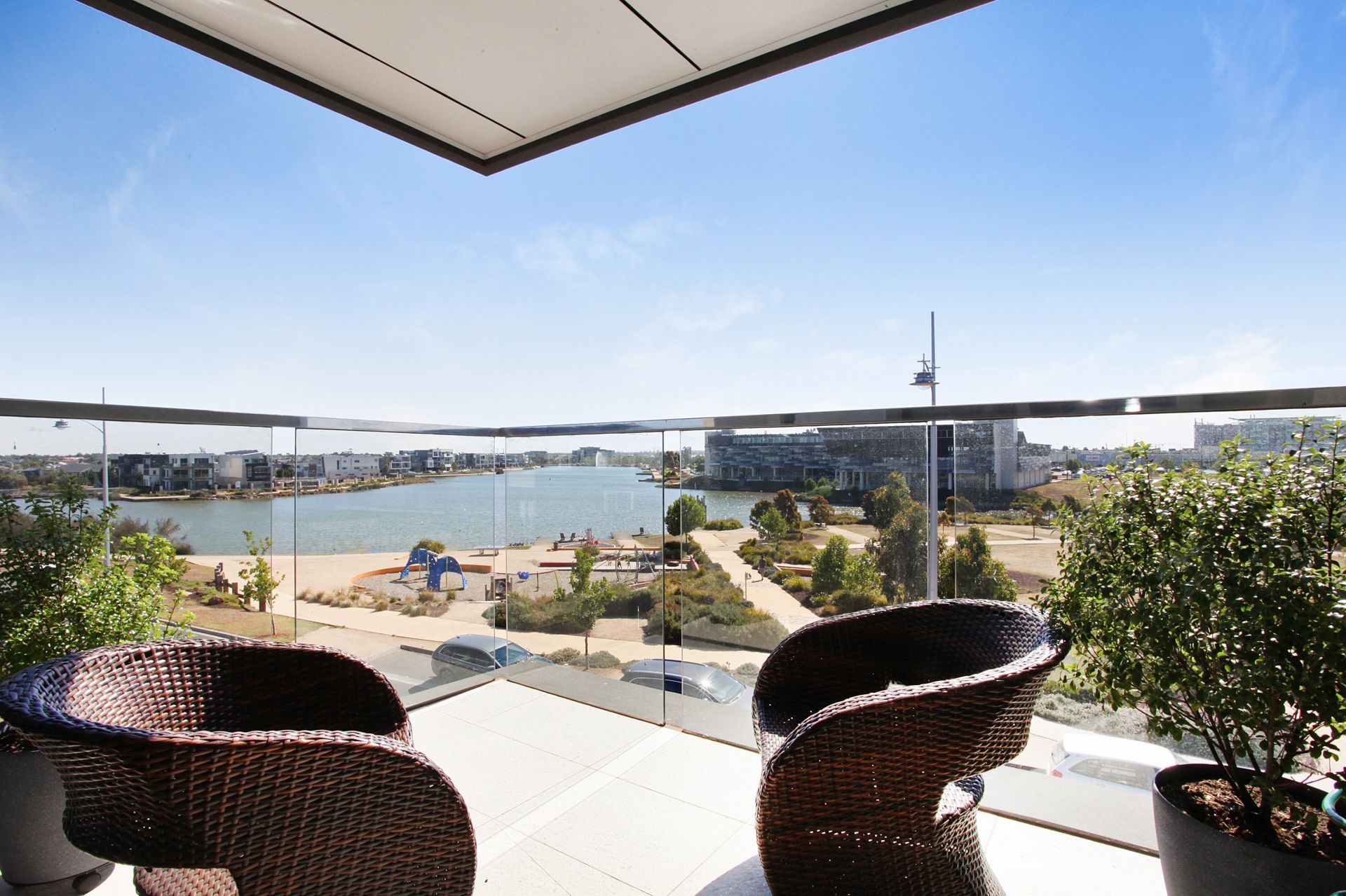 2/156 The Esplanade, Caroline Springs - Thumbnail 5