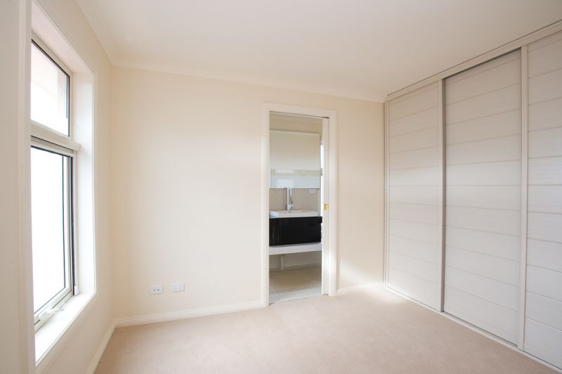 2/15 Ross Street, Bacchus Marsh - Thumbnail 8