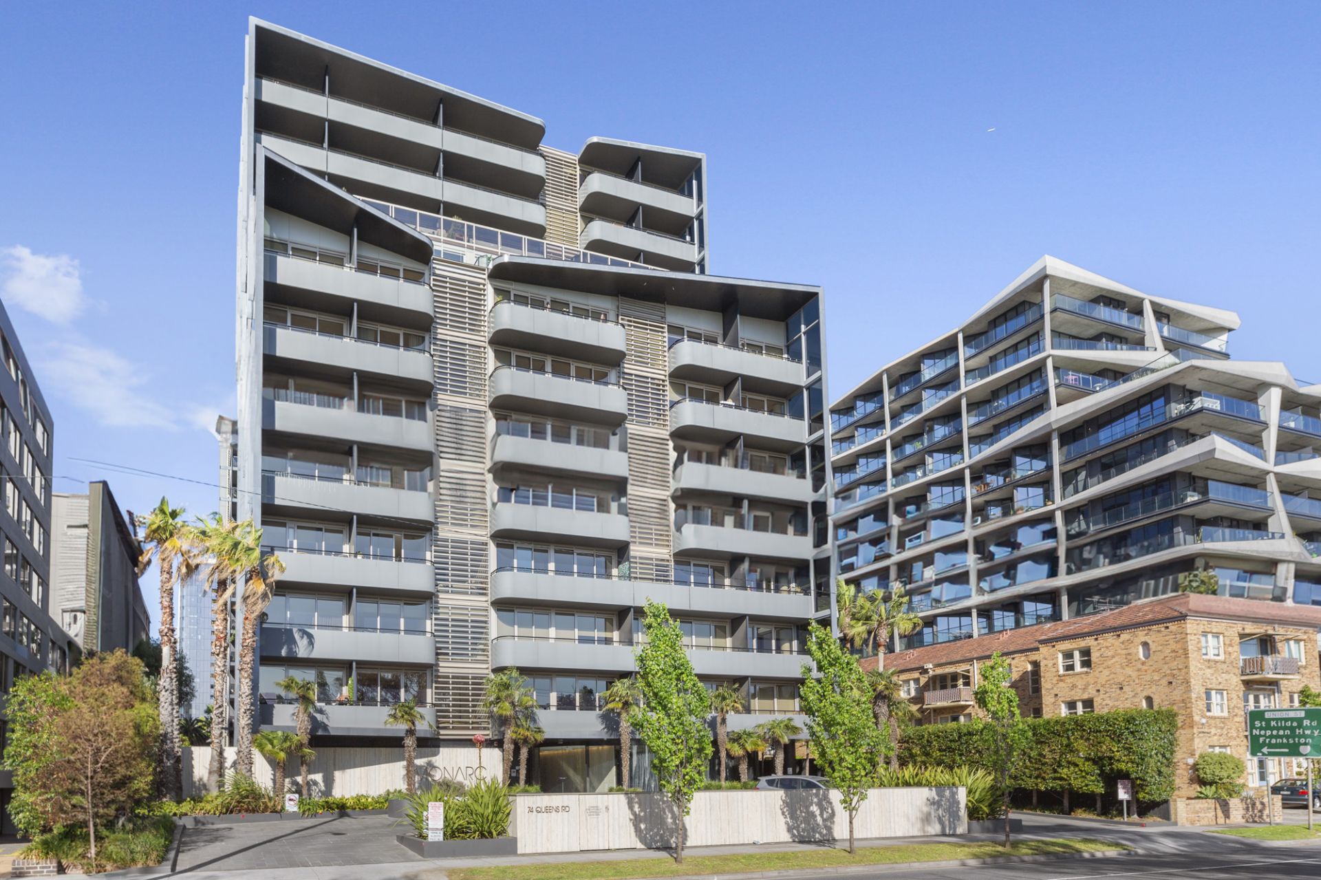 314/74 Queens Road Melbourne VIC, Melbourne - Thumbnail 2