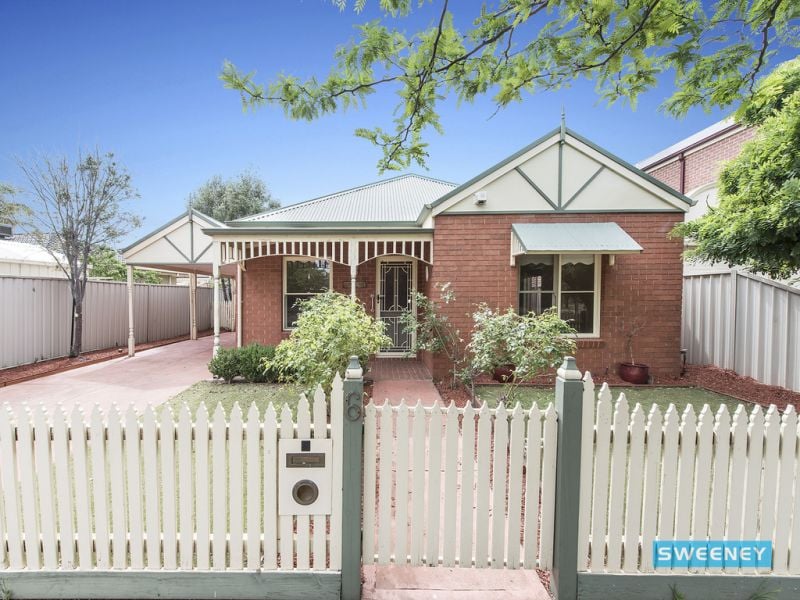 6 Gilmore Lane, Caroline Springs - Thumbnail 2