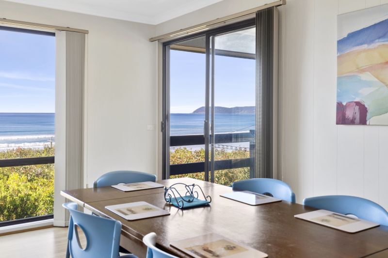2000 sqm OF FLAT, FRONT ROW REAL ESTATE, Eastern View - Thumbnail 8