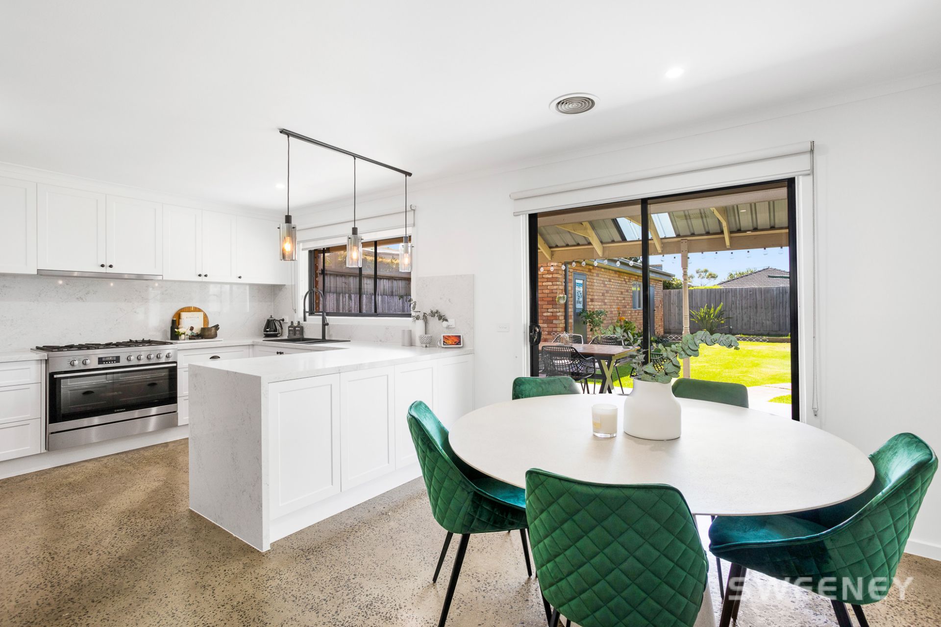 33 Powlett Street, Altona Meadows - Thumbnail 5