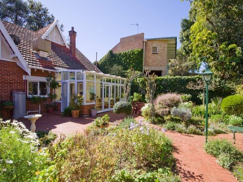 12 Fowlers Road Glen Osmond 5064