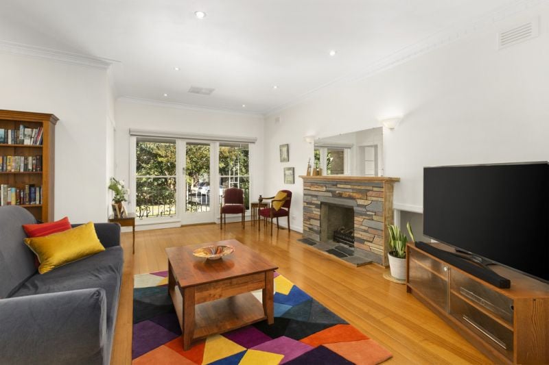 123 Mountain View Road, Balwyn North - Thumbnail 2