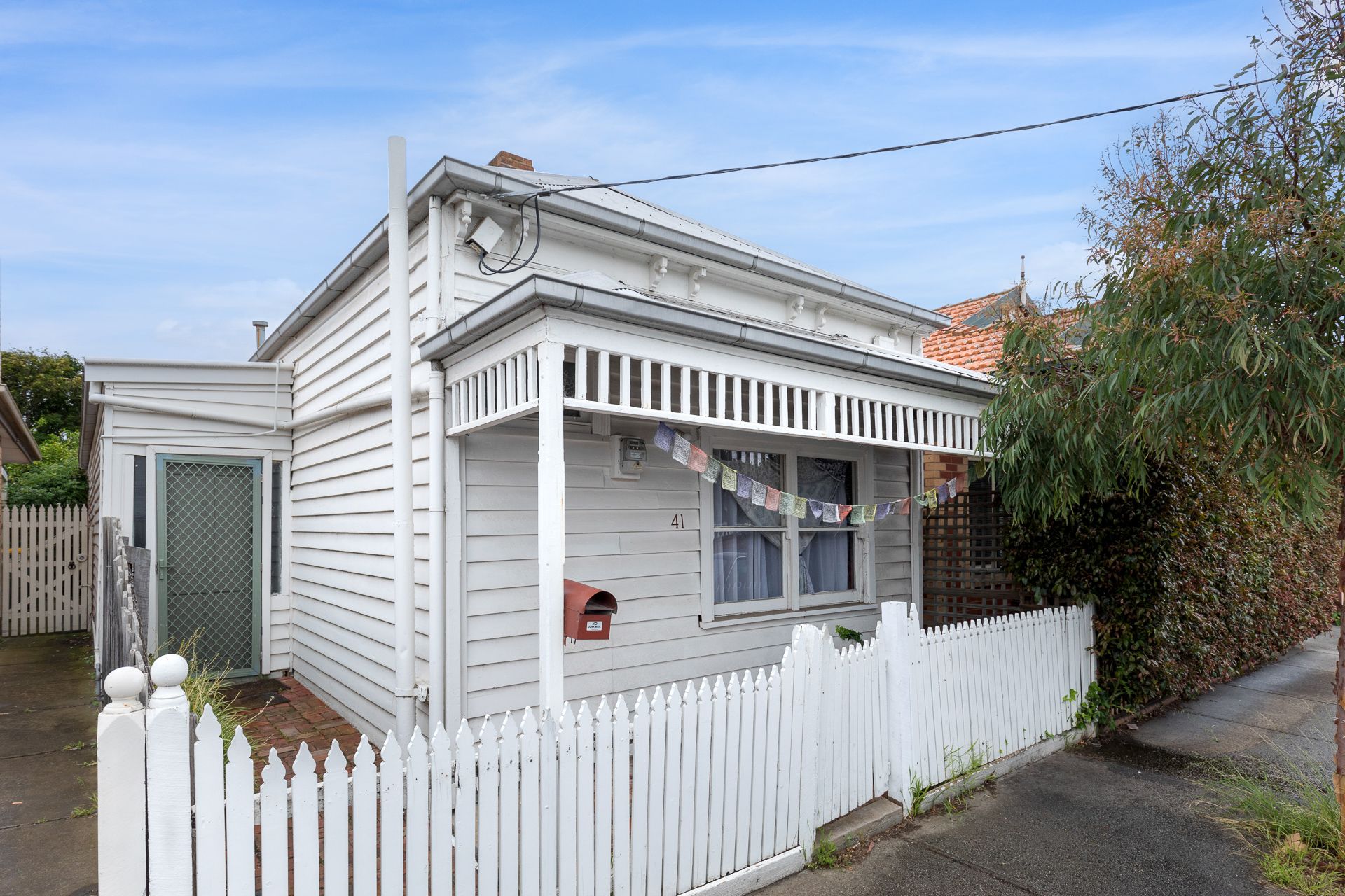41 Sussex Street, Yarraville - Thumbnail 2