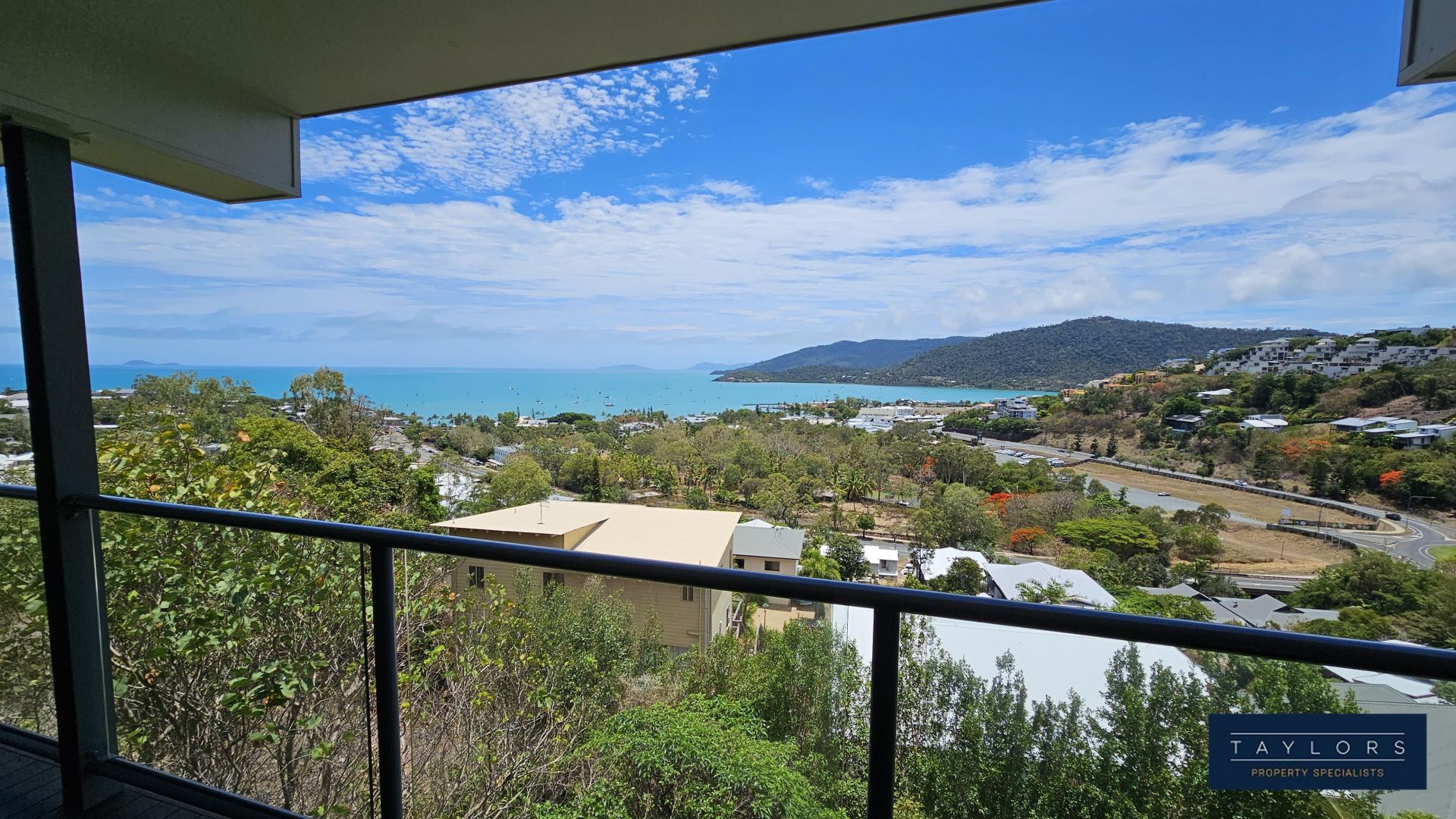 10 Laguna Court, Airlie Beach Taylors Property Specialists