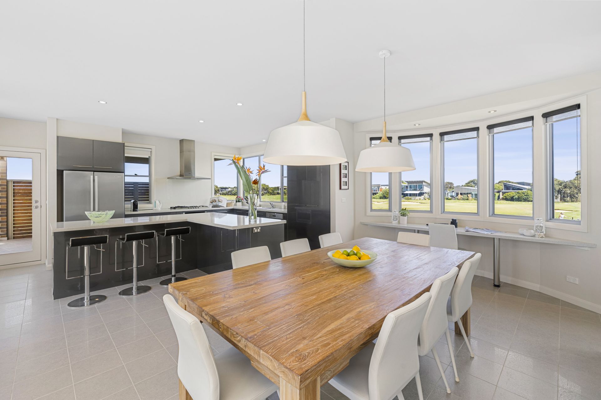 45 Gleneagles Close, Torquay - Thumbnail 4
