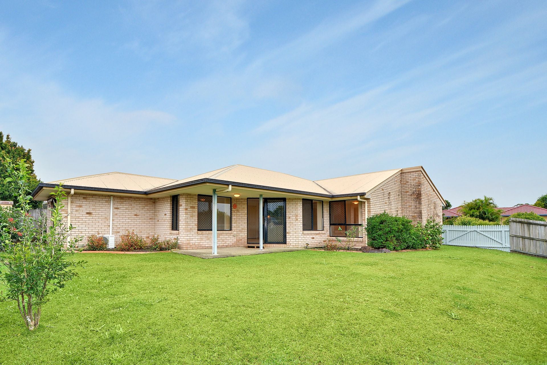 8 Carlisle Street Caloundra West QLD, Caloundra West - Thumbnail 2