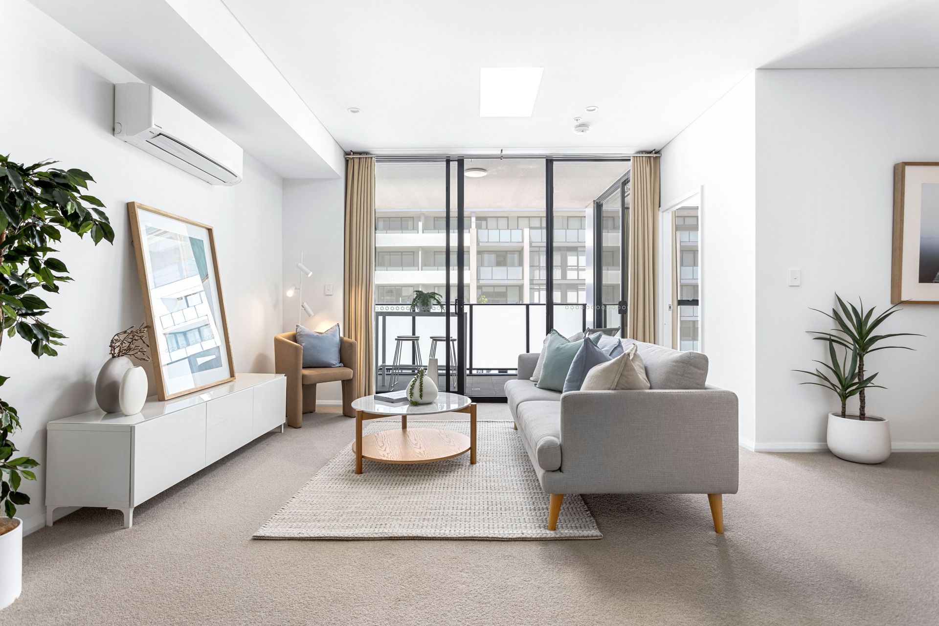 504/9 Village Place, Kirrawee, Kirrawee - Thumbnail 2
