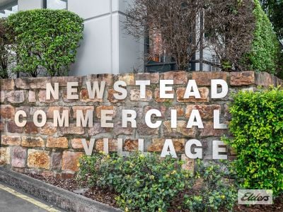 HIGH QUALITY INNER CITY OFFICE - OWNER OCCUPY OR INVEST!