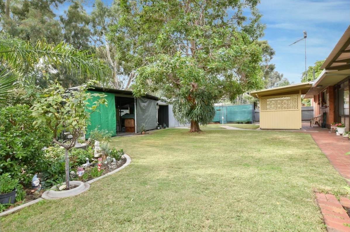 13 Creighton Ave Morphett Vale 5162