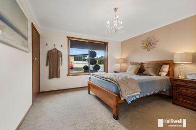 4
 
 
 
  
 
 
 2
 
 
 
  
 
 
 3
 
 
 
 
 
 
 
 16 Somme Street, Miandetta TAS 7310, Miandetta - Thumbnail 7