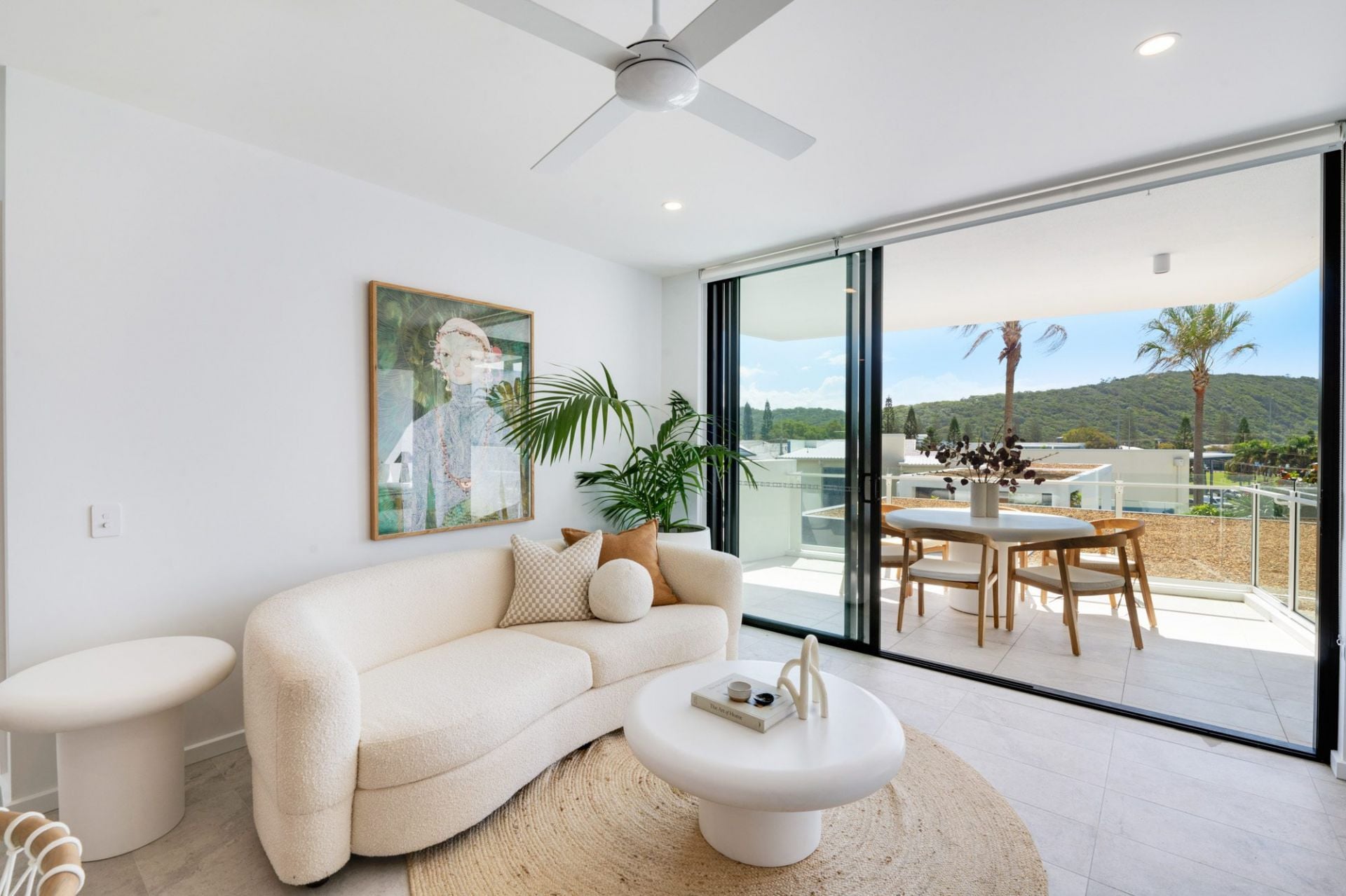 403/5 Nyrang Avenue, Palm Beach - Thumbnail 3
