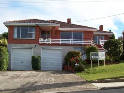 3
 
 
 
  
 
 
 3
 
 
 
  
 
 
 2
 
 
 
 
 
 
 
 125 Ronald Street, DEVONPORT TAS 7310, Devonport - Thumbnail 2