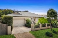 12 Fleming Street, Mornington VIC