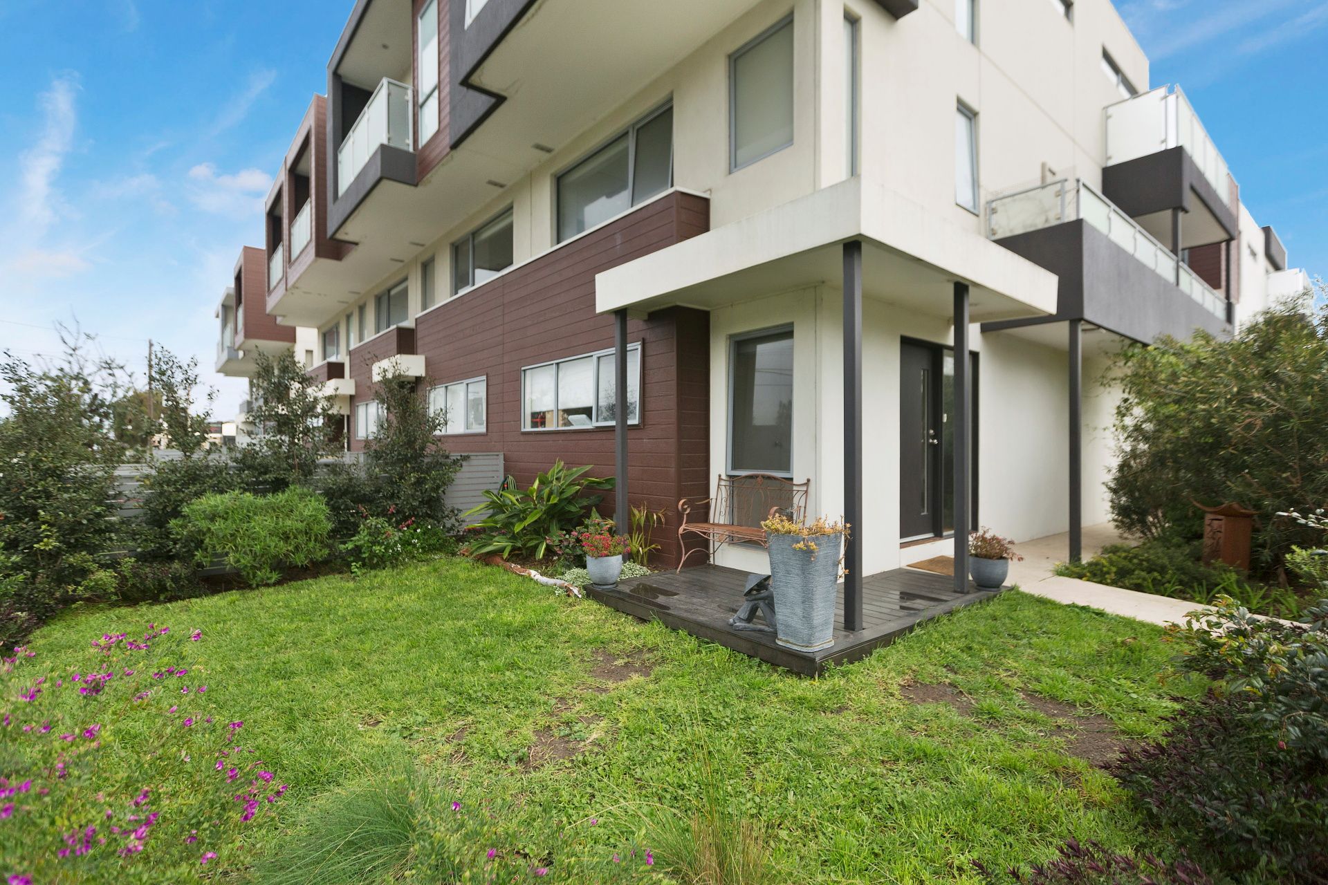 38 Melaleuca Drive, Carrum VIC