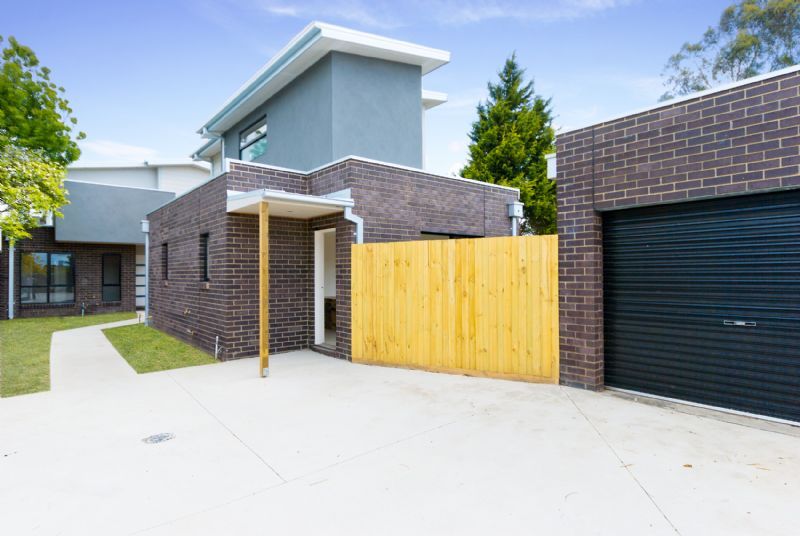 2/68 Edgar Street, Kingsville - Thumbnail 2