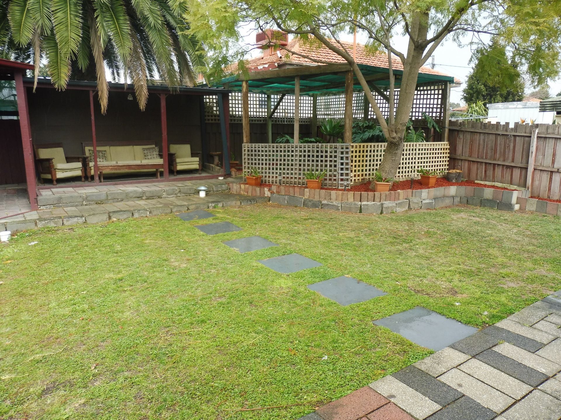 FAMILY HOME!