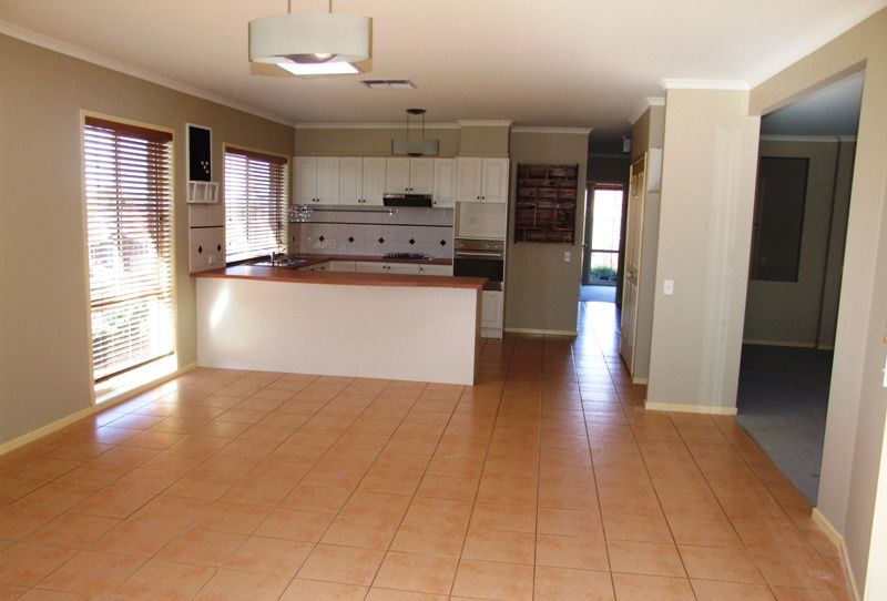 55 Links Road, Bacchus Marsh - Thumbnail 4