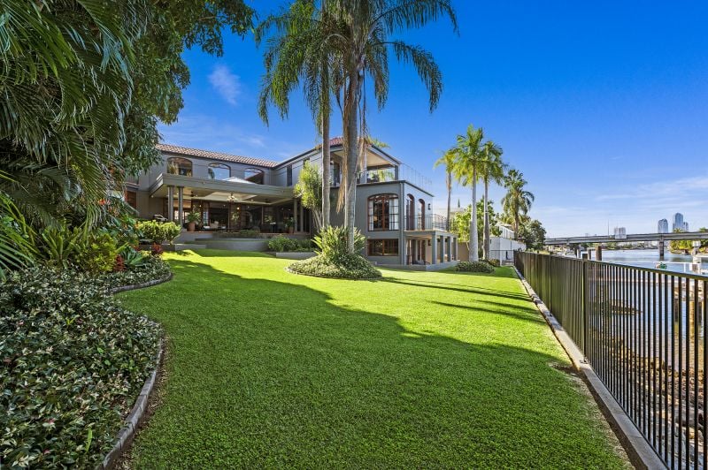 Real Estate For Sale 18 Binda Place Sorrento , QLD