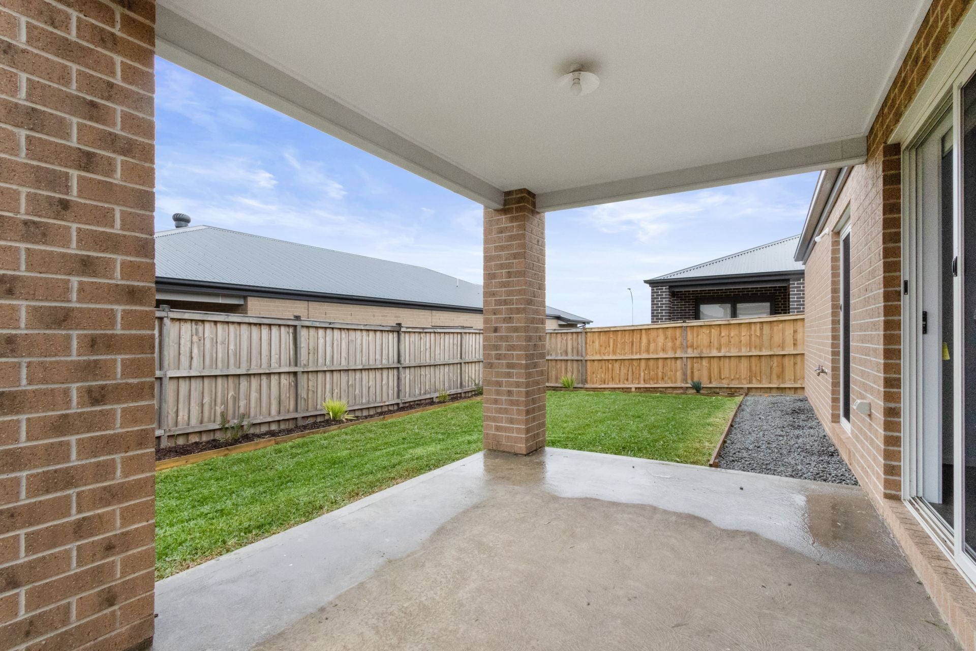 A brand-new family home for you!