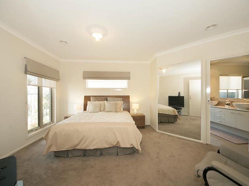 65 Pearson Road MERNDA, Mernda - Thumbnail 7