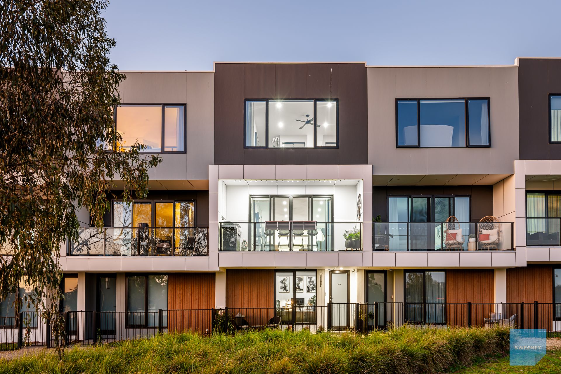 22/16 Garretty Road, Caroline Springs - Thumbnail 2