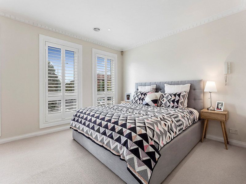1 Pasley Street, South Yarra - Thumbnail 6